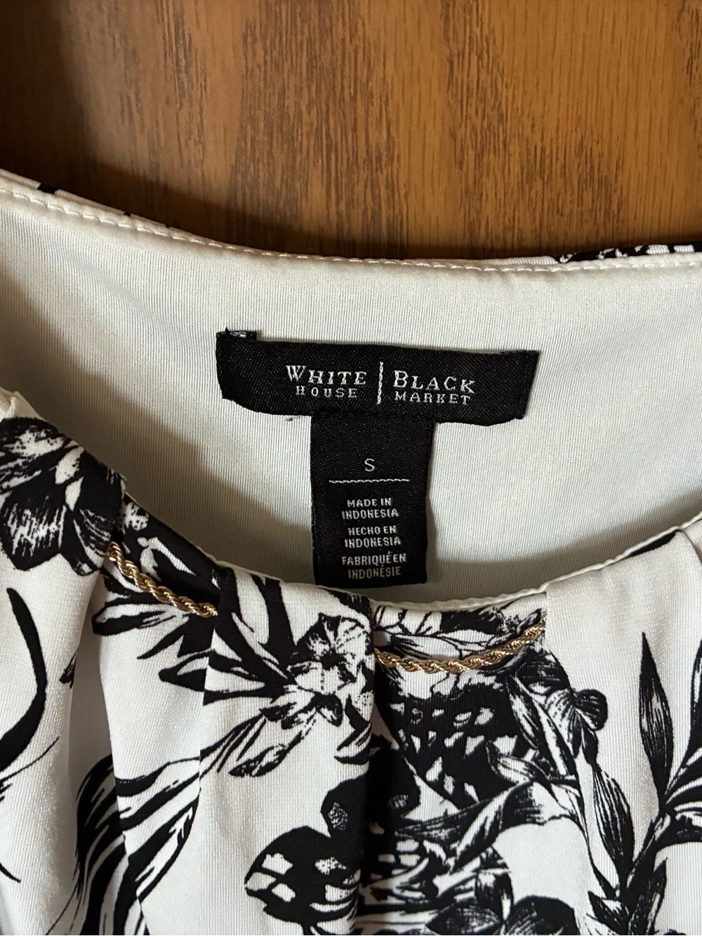 White House Black Market Black and White Floral Tank S - Picture 2 of 4